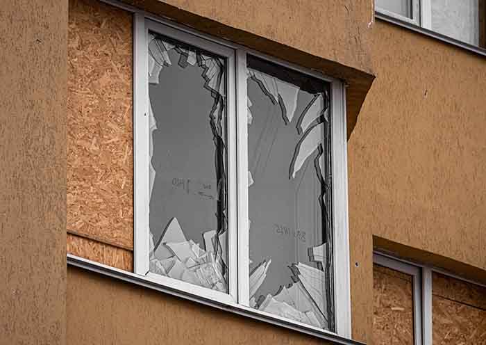 broken windows disrepair